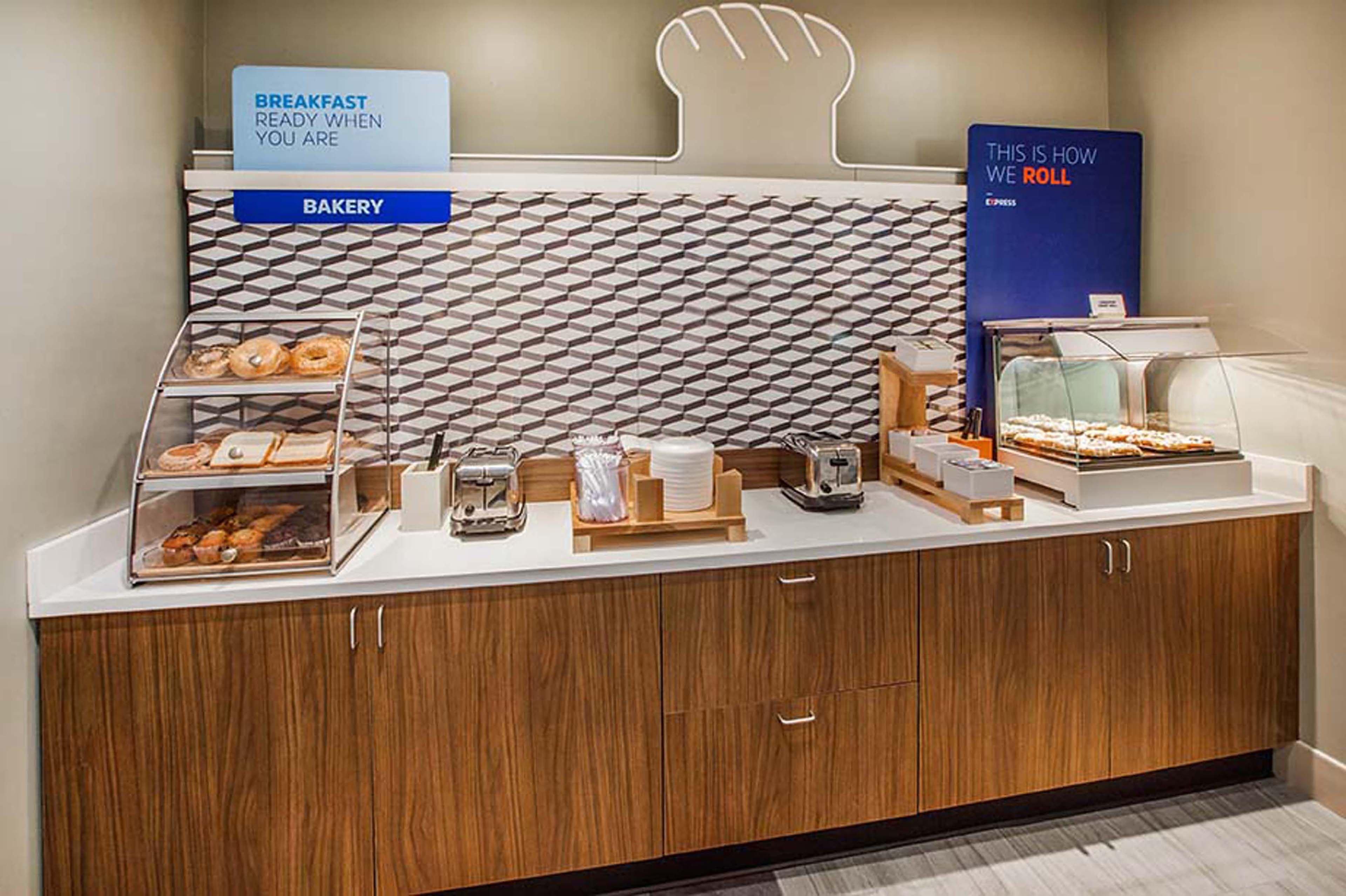 Holiday Inn Express Hotel & Suites Fort Wayne By Ihg Ellisville Εξωτερικό φωτογραφία